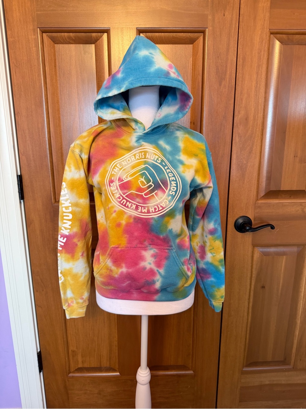 Legends Norris Nuts tide dye pullover multi color hoodie kids unisex XL 14/16